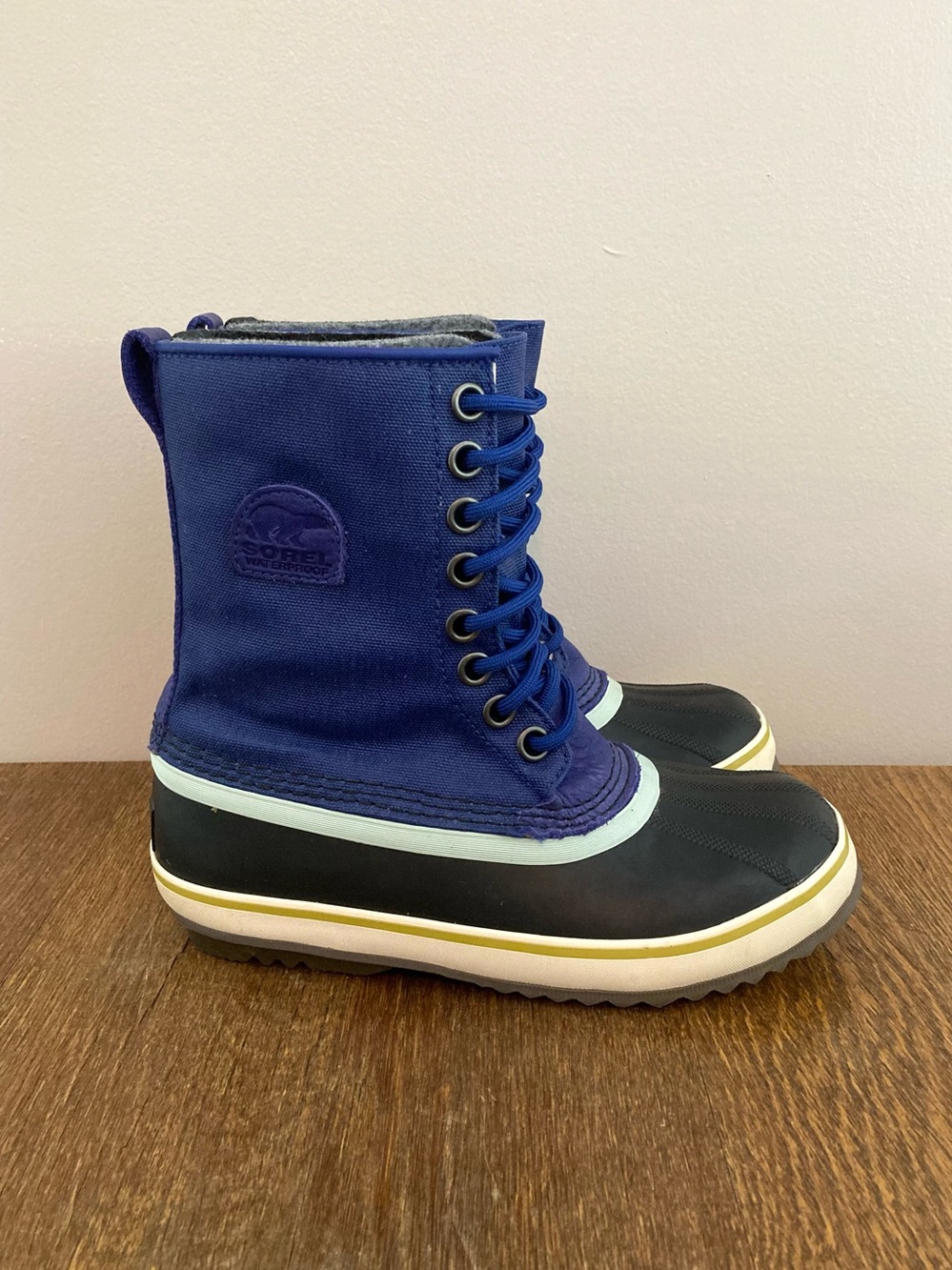 Sorel 1964 CVS Snow Boot with Felt Liner Women’s Size 6.5 Aviation/Antique Moss